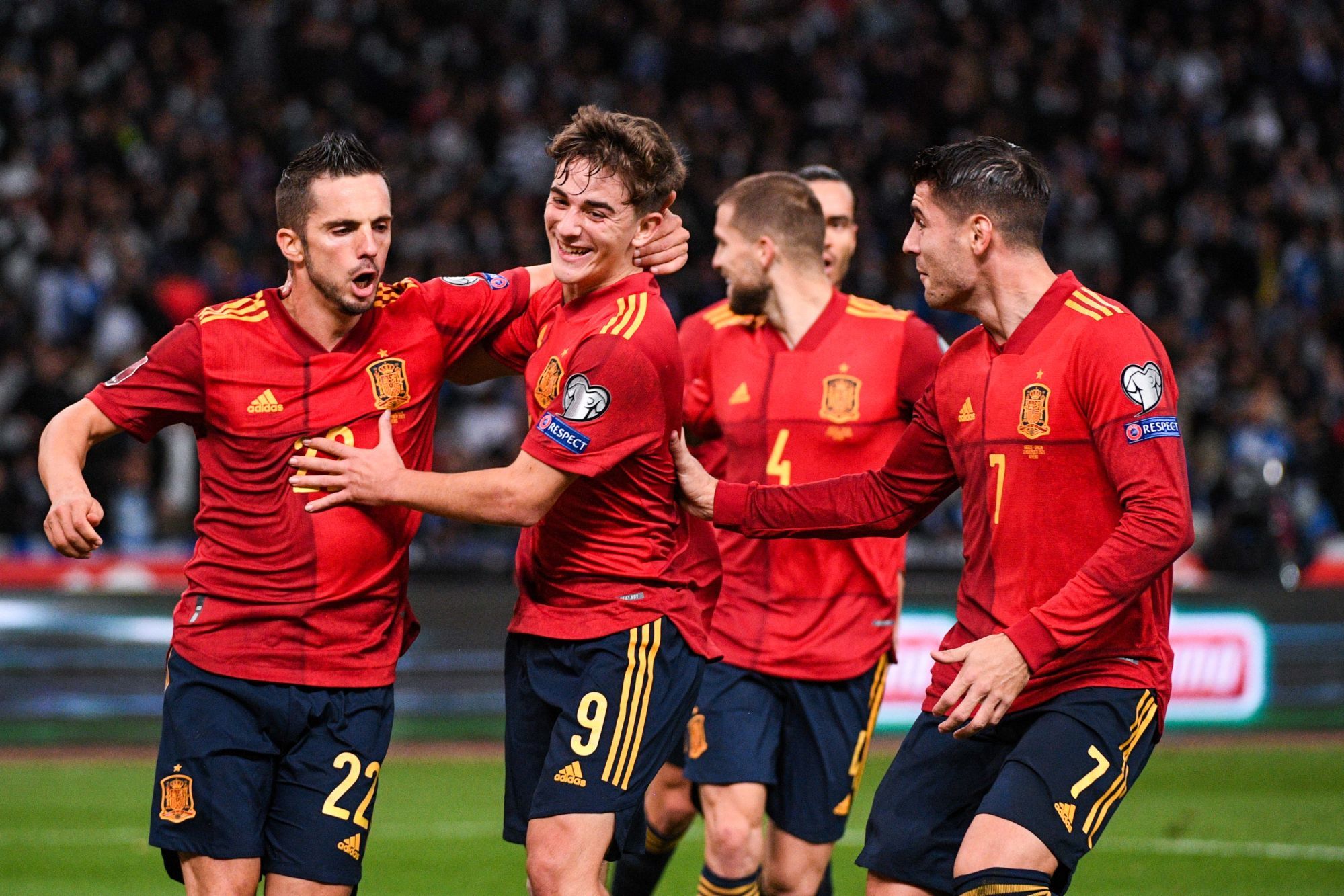 葡萄牙队鏖战韩国队，奥恰洛夫扛起全队