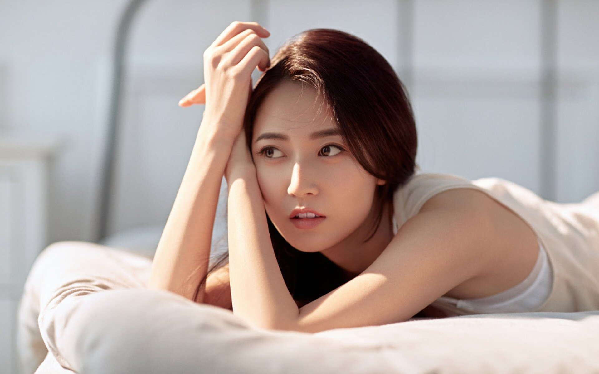 爱游戏APP-红魔铁蹄踏平郁金香，将军迪巴拉决胜抢七夜