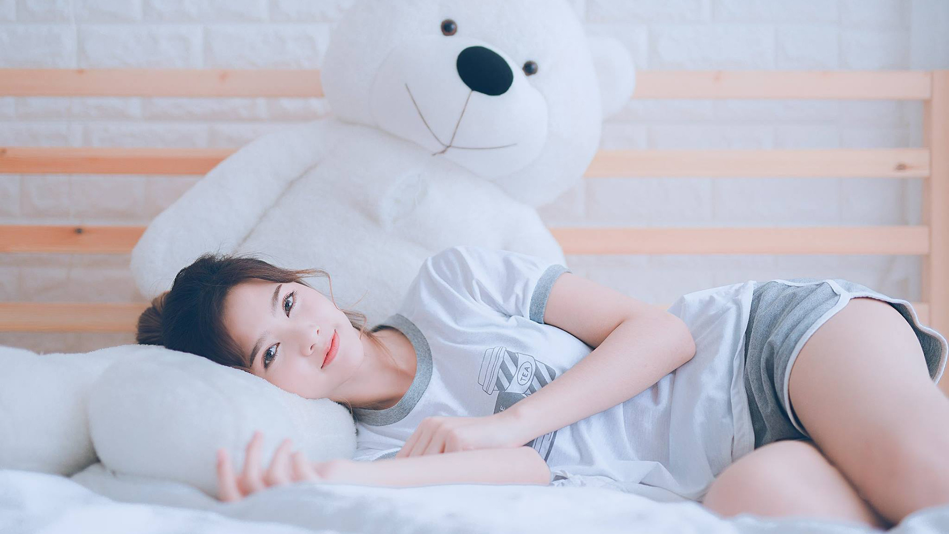 疾速德比，在摩纳哥的街道上，佛罗伦萨用一次超车完成破门