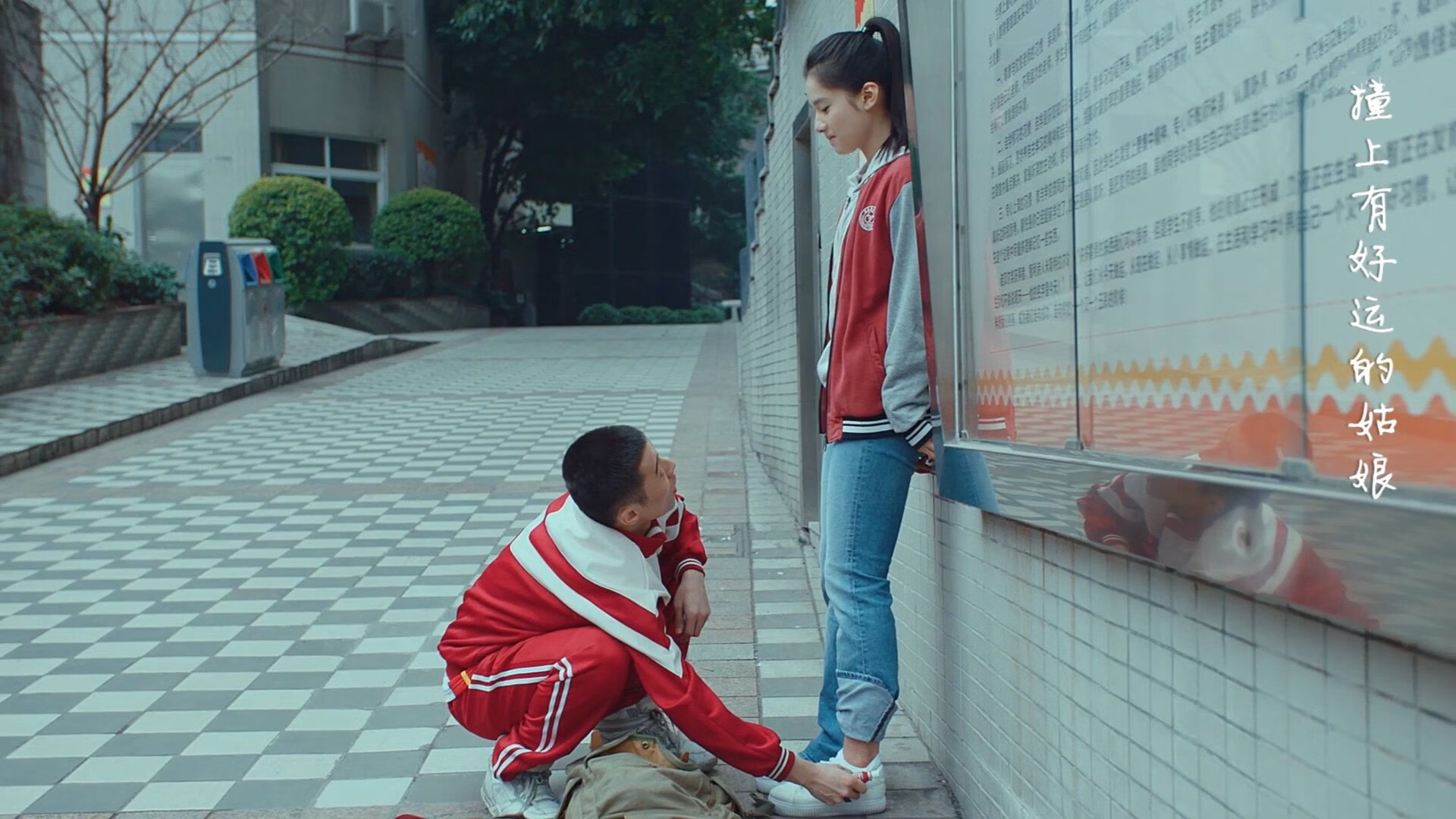 爱游戏官方入口-紫金城墙！湖人生死战力克上海，浓眉统治攻防成关键先生